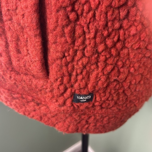 Toad & Co. rust fleece jacket small - Picture 4 of 6